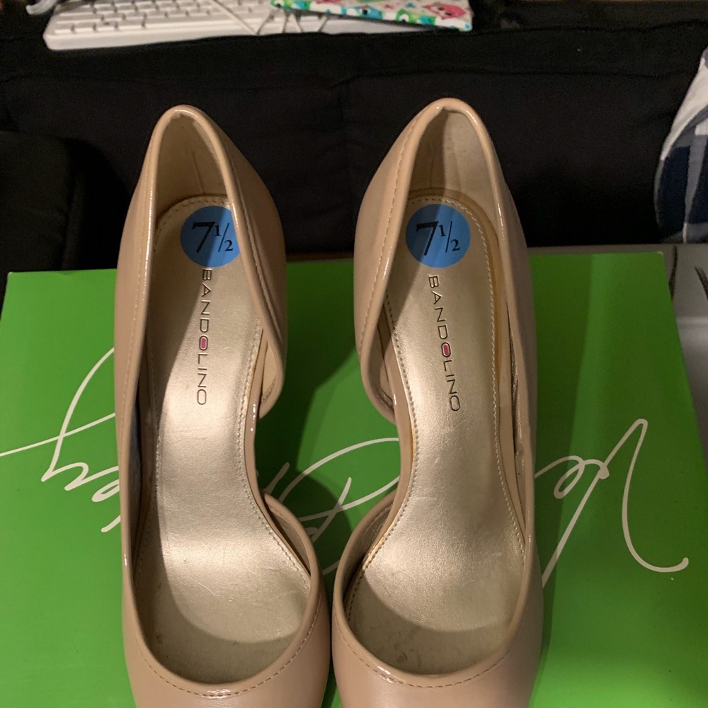 Heels - Picture 2 of 3